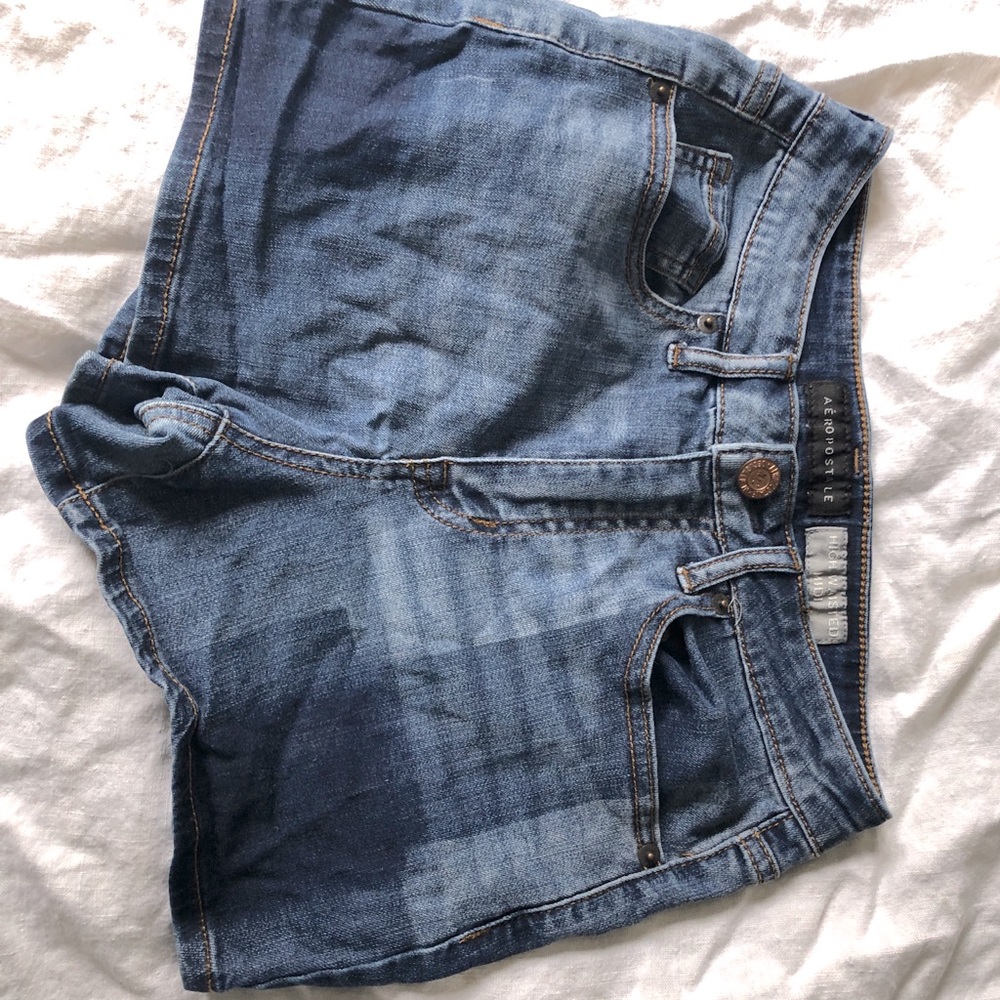 Aeropostale High waist midi jean shorts. Perfect condition. Size 4.